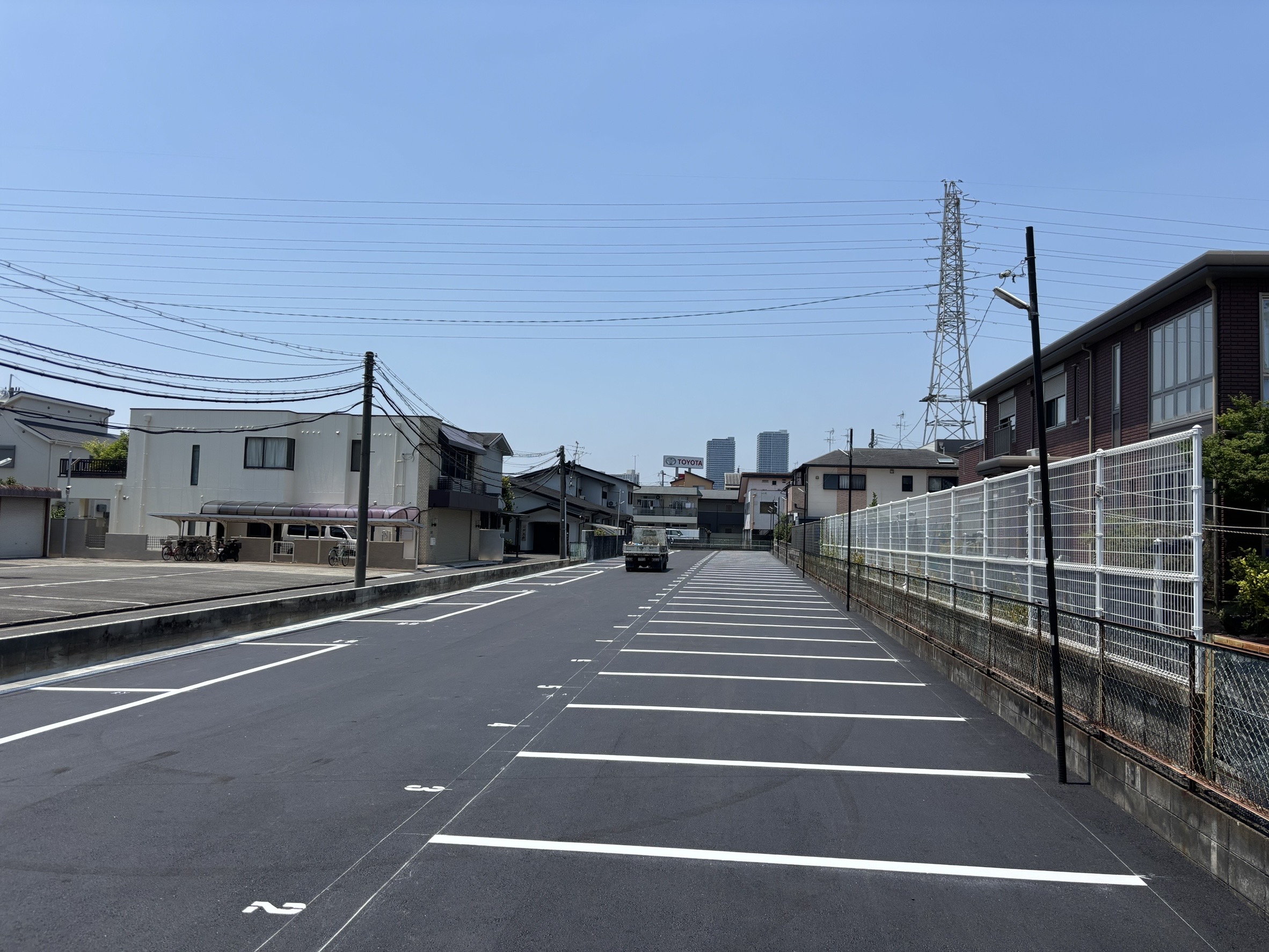 駐車場アスファルト舗装工事